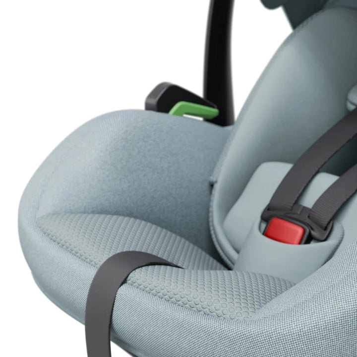 Avionaut Pixel 3 Lightweight Car Seat - Blue
