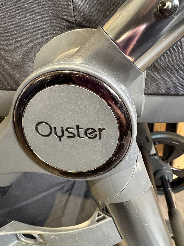 PRE LOVED Babystyle Oyster3 Travel System - Fossil