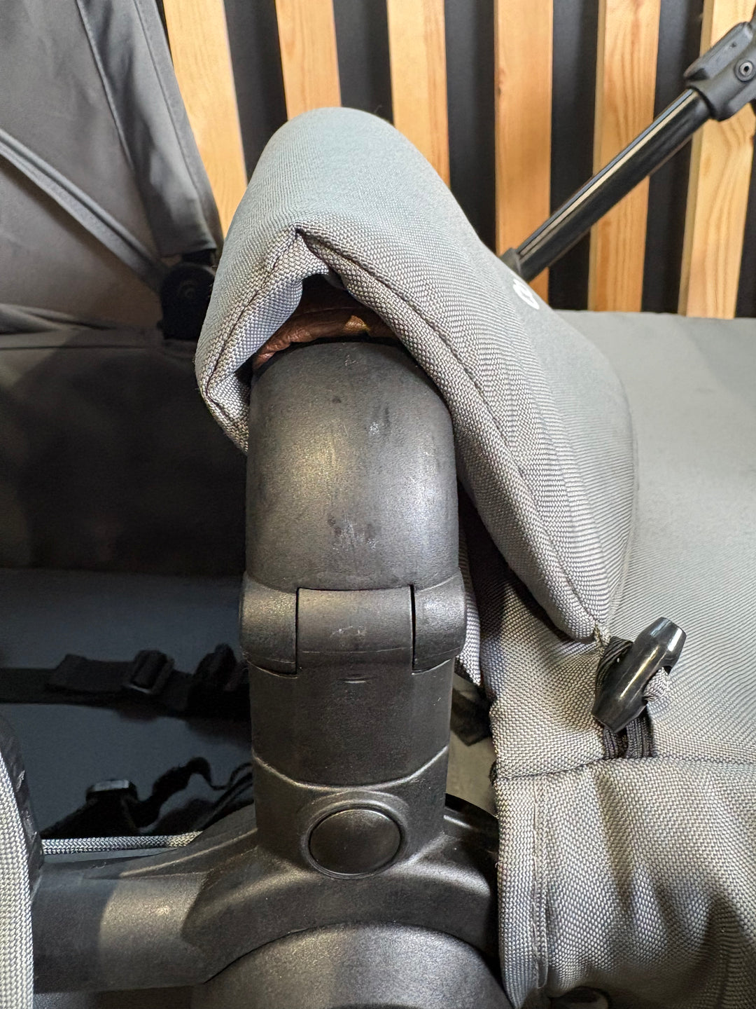 PRE LOVED Kinderkraft Newly 2-in-1 Travel System - Grey