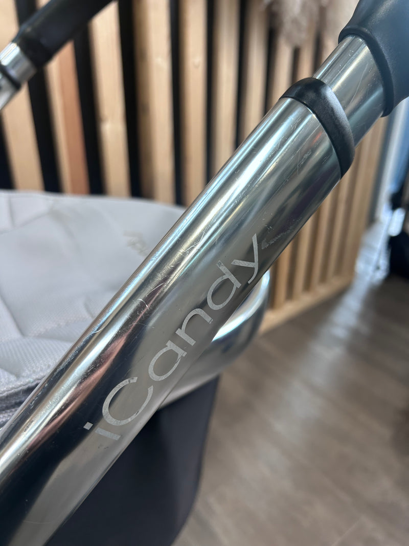 PRE LOVED iCandy Peach 5 2-in-1 Travel System - Beluga Grey