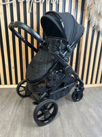 PRE LOVED iCandy Peach 7 Pram, Pushchair & Accessories - Cerium