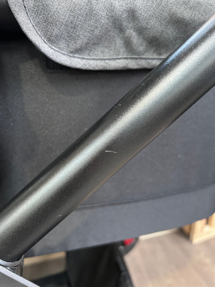 PRE LOVED Silver Cross Coast Travel System - Flint