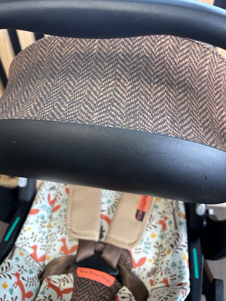 PRE LOVED Cosatto Wow 3 Travel System - Foxford Hall