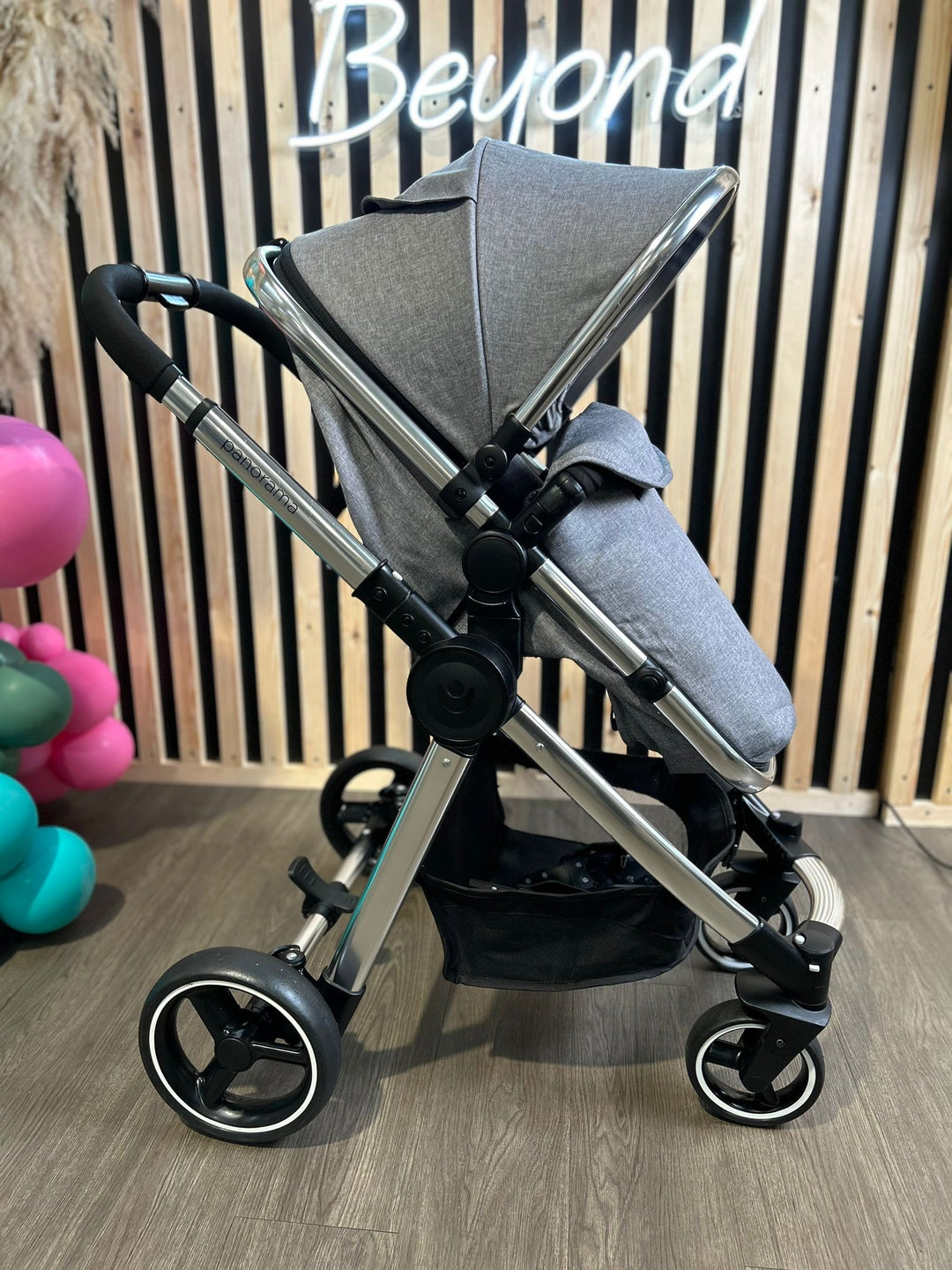 PRE LOVED Babylo Panorama XT Travel System - Grey