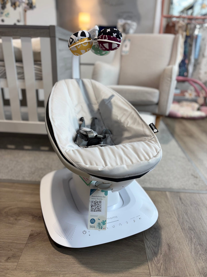 EX DISPLAY 4moms MamaRoo 5.0 Multi-Motion Baby Swing - Grey