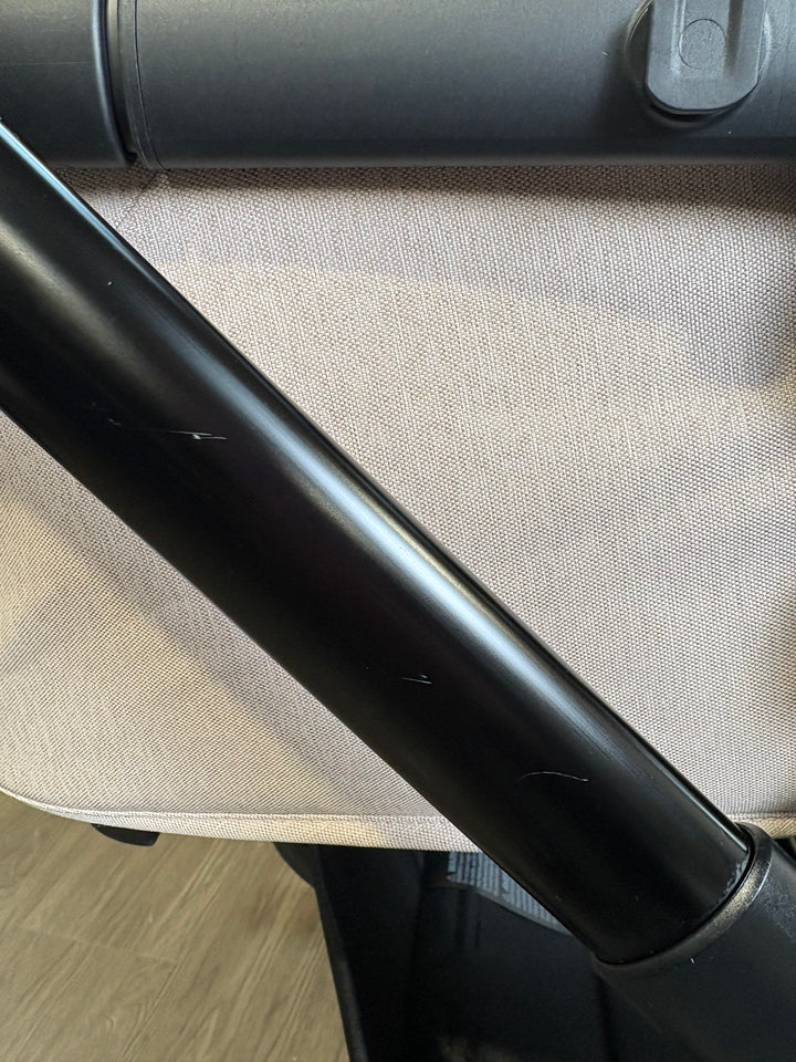 EX DISPLAY Bugaboo Fox 5 Renew Complete Pram + Pushchair Bundle - Desert Taupe Melange