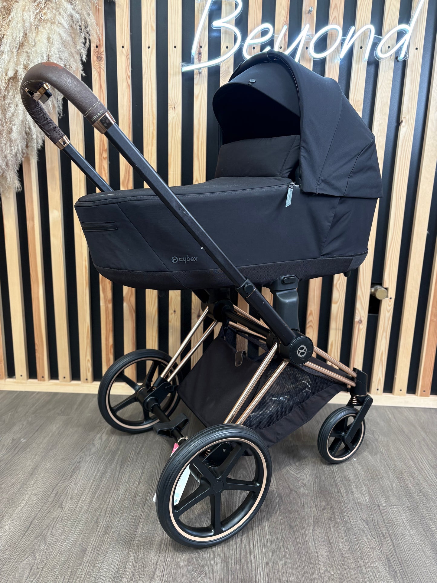 PRE LOVED Cybex Priam 3in1 Travel System + EX DISPLAY COT LUX - Sepia Black on Rose Gold