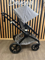 PRE LOVED Bugaboo Fox2 2-in-1 Travel System - Grey Melange