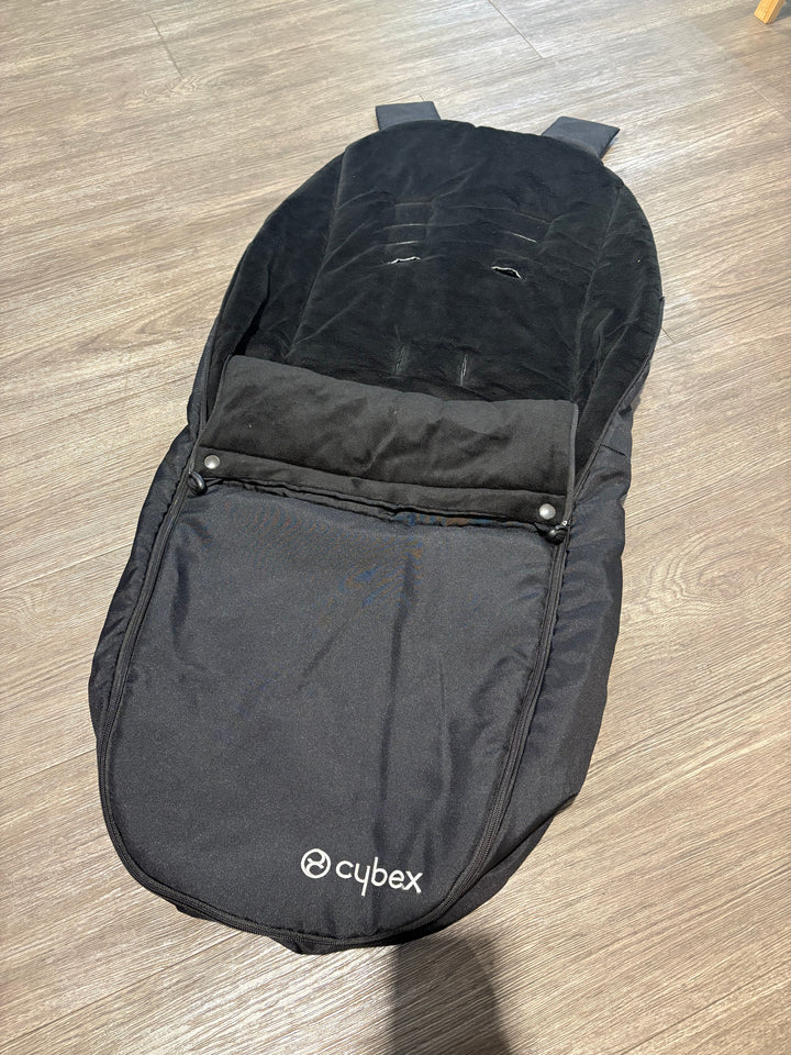 PRE LOVED Cybex Footmuff - Black