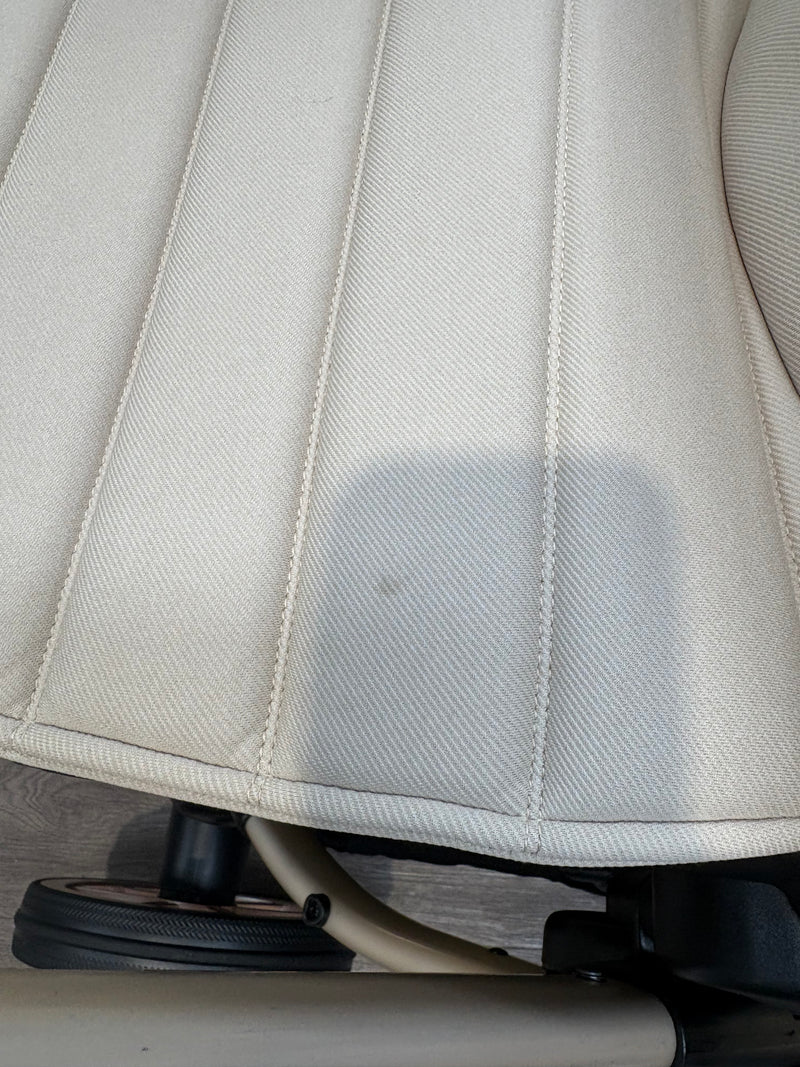 PRE LOVED iCandy Peach 7 Pram, Pushchair + Accessories - Biscotti