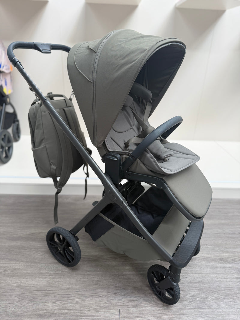 EX DISPLAY Venicci Tila Pram, Pushchair & Accessories - Olive