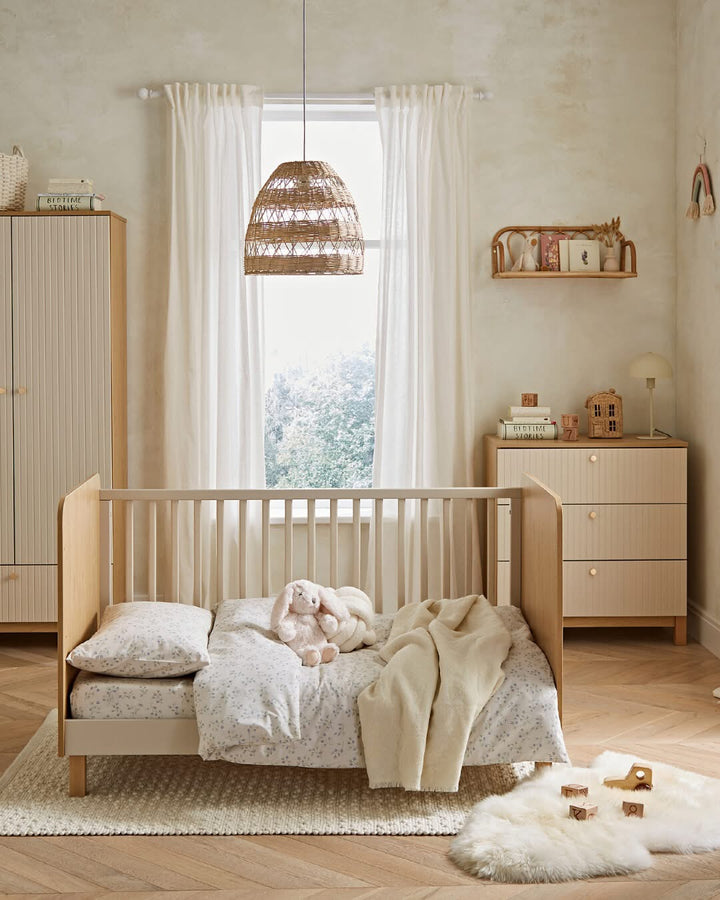 CuddleCo Remi 3 Piece Nursery Furniture Set - Oak & Cashmere