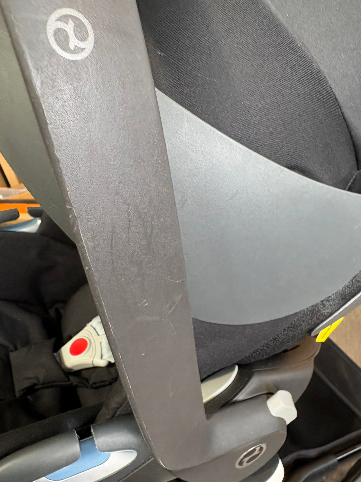 PRE LOVED Bugaboo Fox2 Travel System - Black