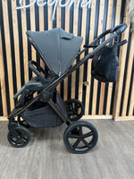 PRE LOVED Venicci Tinum Upline 2-in-1 Travel System - Lava SE