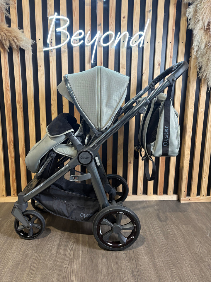 PRE LOVED Babystyle Oyster3 Travel System - Spearmint