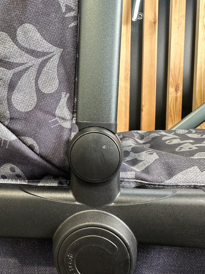 PRE LOVED Cosatto Wow 2 Travel System - Nature Trail