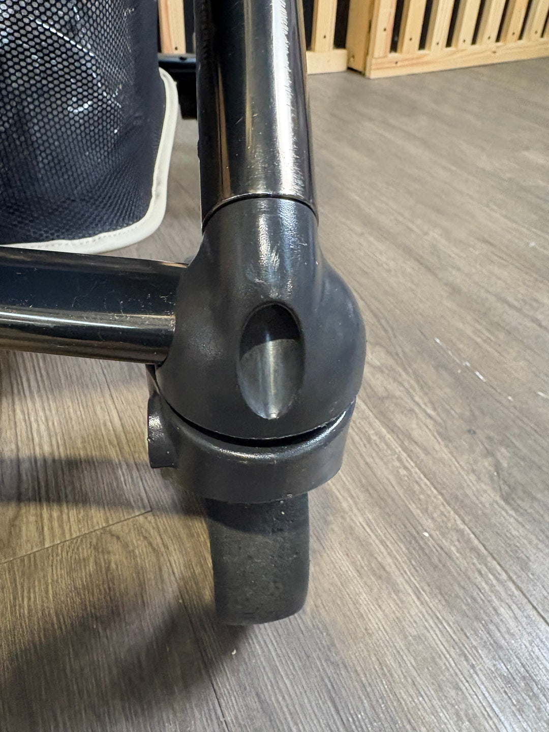 PRE LOVED Bebecar V-Pack 2-in-1 Travel System - Latte