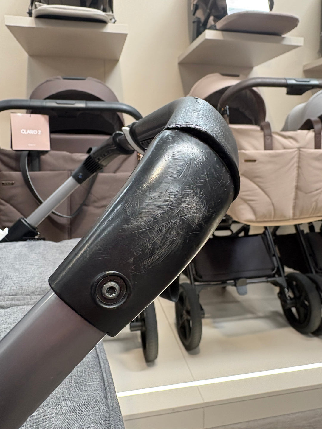 PRE LOVED Bugaboo Donkey5 Twin Bundle - Grey Melange