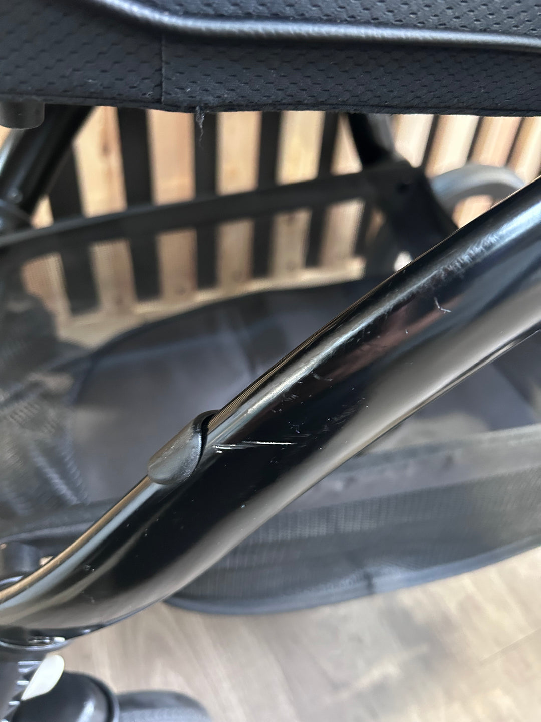 PRE LOVED egg2 Travel System - Just Black