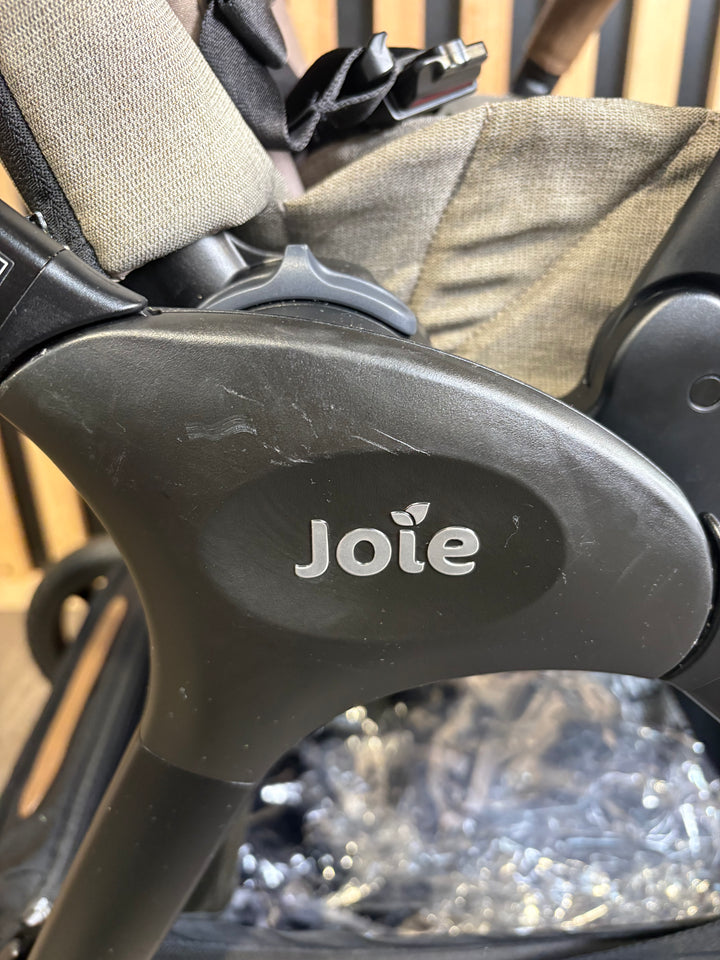PRE LOVED Joie Finiti Pushchair - Maple