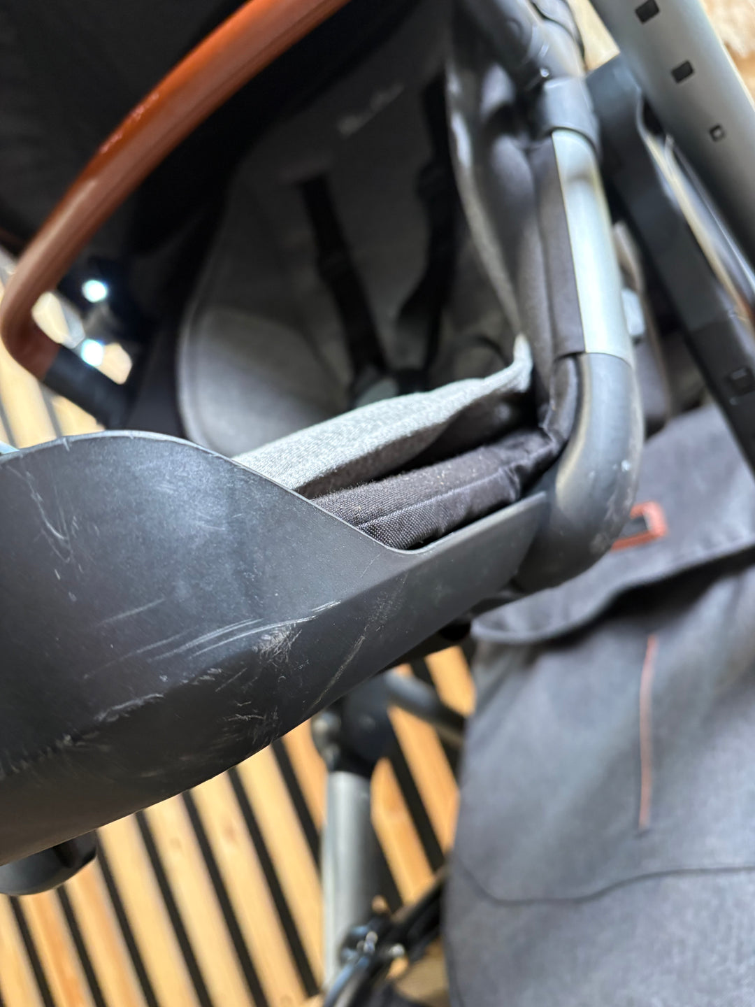 PRE LOVED Silver Cross Wave Double Travel System - Charcoal