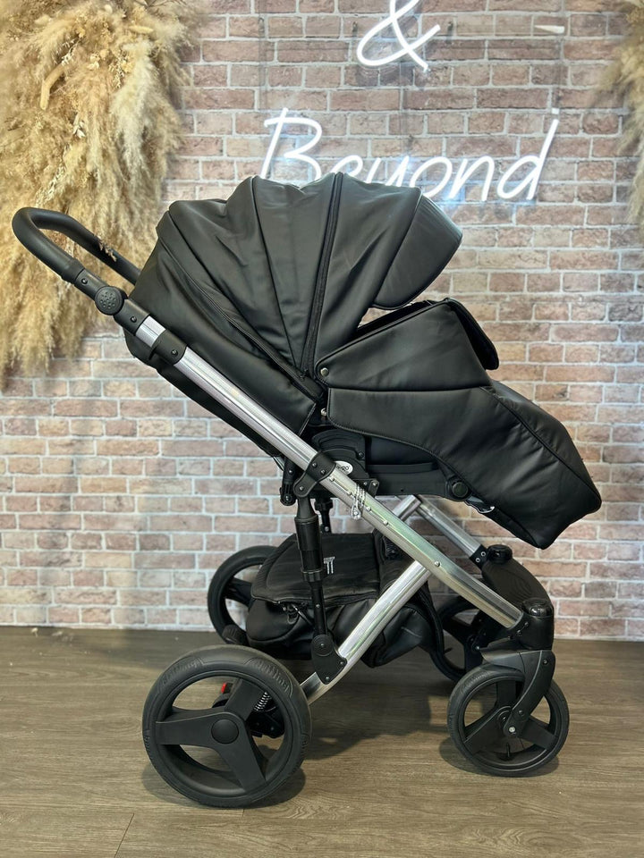 EX DISPLAY Mee-Go Milano Special Edition 3 in 1 Travel System - Ebony