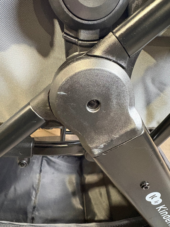 PRE LOVED Kinderkraft Newly 2-in-1 Travel System - Grey