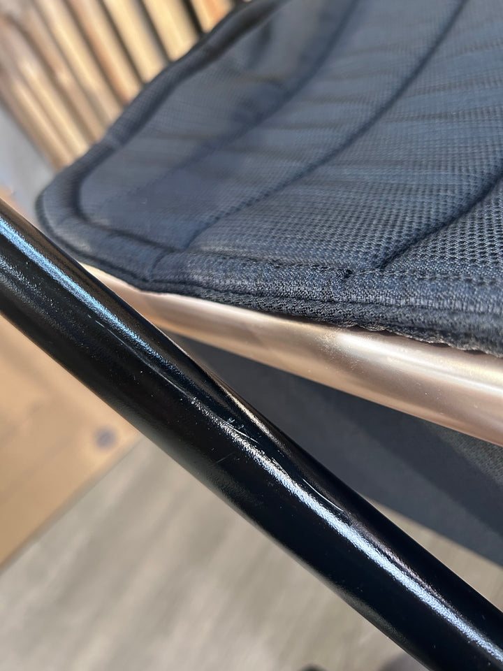 PRE LOVED Zummi Solo Travel System - Black & Rose Gold