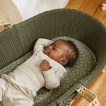 The Little Green Sheep Organic Knitted Moses Basket, Mattress & Natural Foldable Stand - Juniper