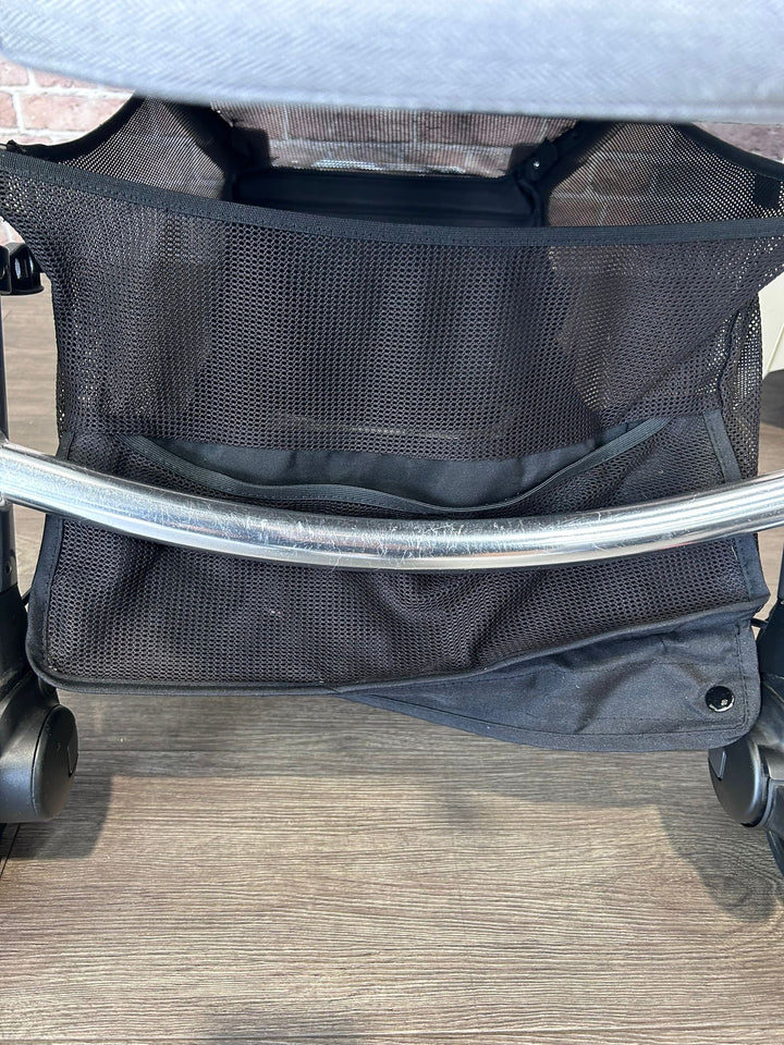 PRE LOVED Mamas & Papas Flip XT3 Travel System - Skyline Grey