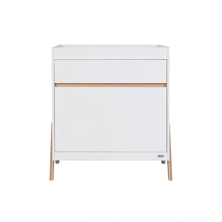 Tutti Bambini Fuori Chest Changer - White/Light Oak