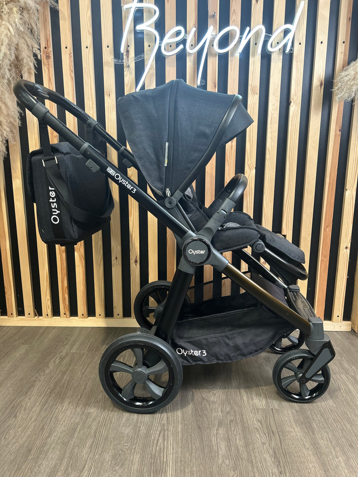PRE LOVED Babystyle Oyster3 Travel System - Pepper