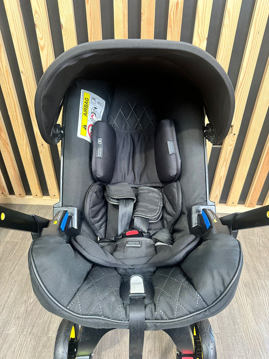 PRE LOVED Doona+ Car Seat & Stroller - Nitro Black