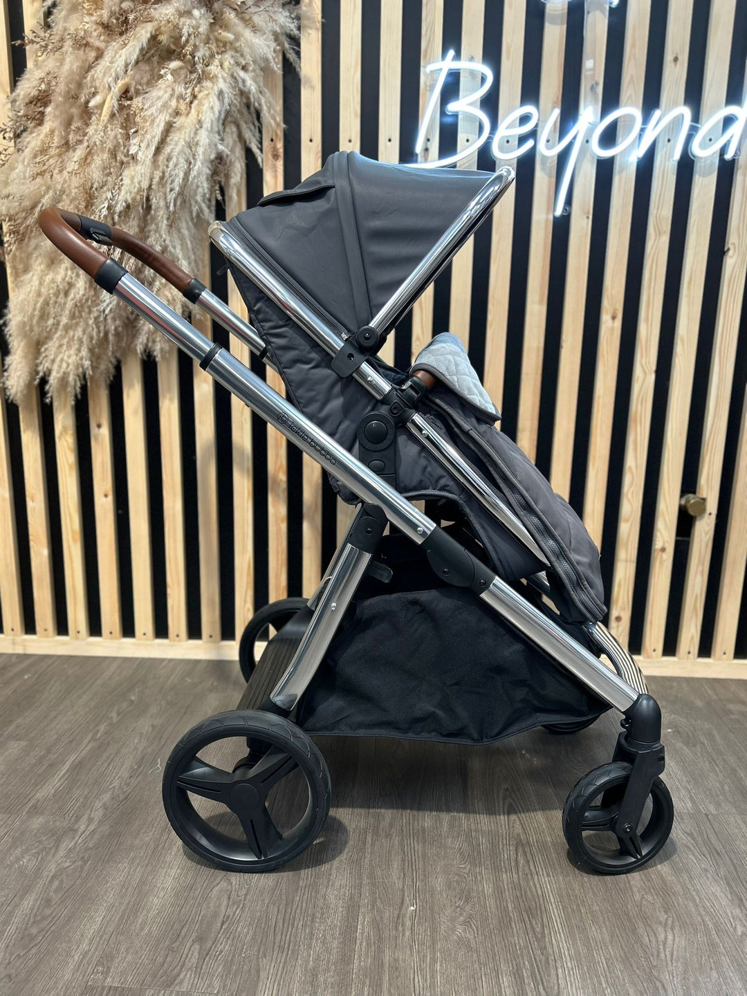 PRE LOVED Ickle Bubba Eclipse 2in1 Pushchair & Carrycot - Grey