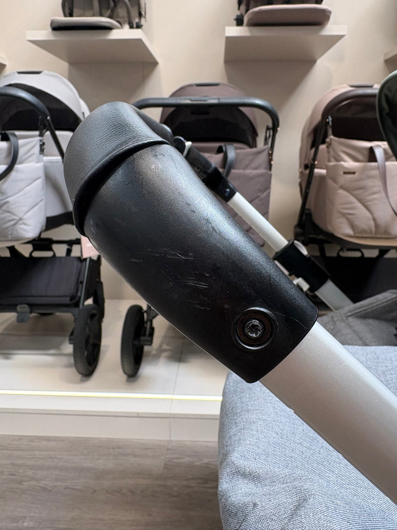 PRE LOVED Bugaboo Donkey5 Duo Bundle - Grey Melange/Forest Green