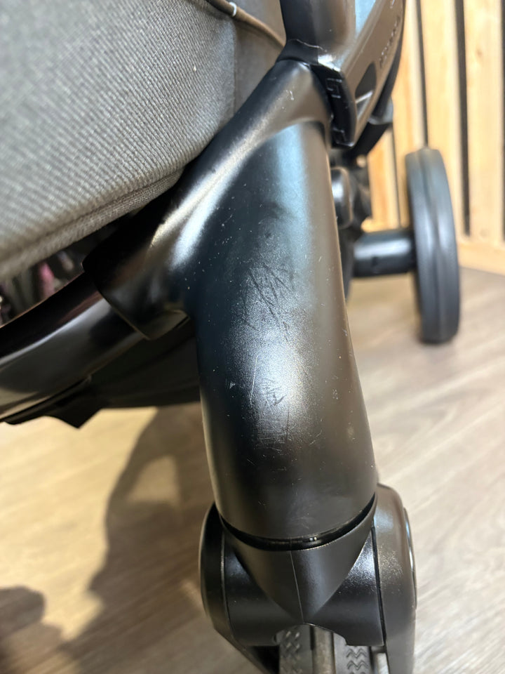 PRE LOVED iCandy Peach 7 Double Pushchair Bundle - Phantom/Dark Grey