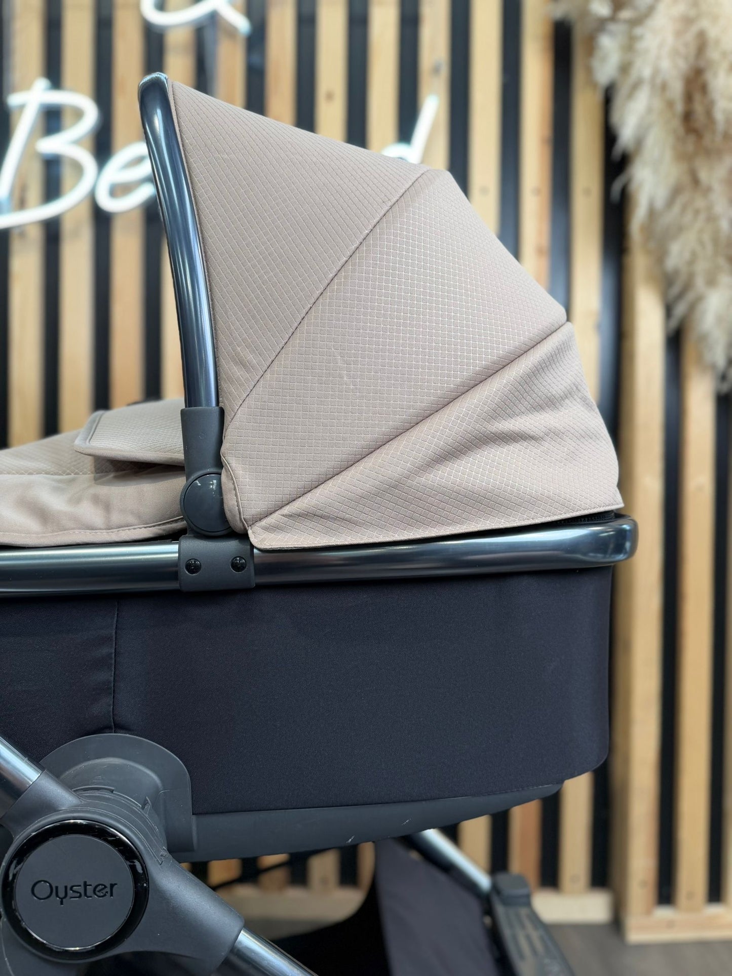 PRE LOVED Babystyle Oyster3 Travel System - Butterscotch