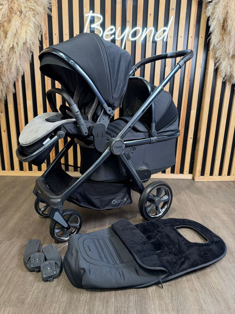 PRE LOVED Babystyle Oyster4 Tandem Bundle - Carbonite