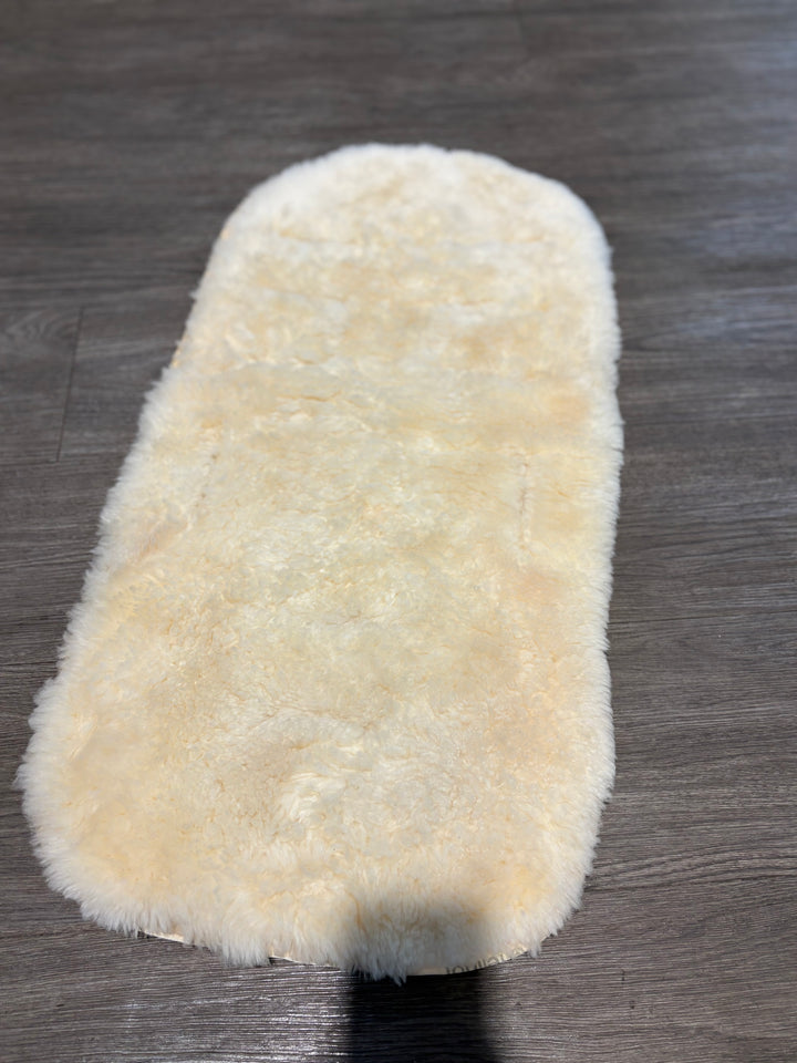 PRE LOVED Fellhof Fur Seat Liner - Cream