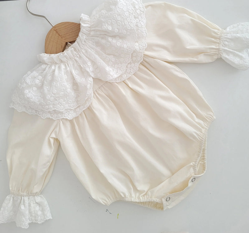 Nunubebe Jane Premium Lace Collar Romper