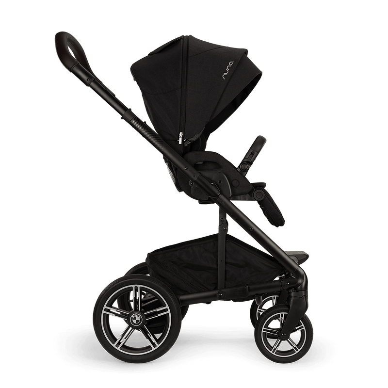 Nuna MIXX Next BMW Collection with ARRA Flex & BASE Curv Bundle - Element