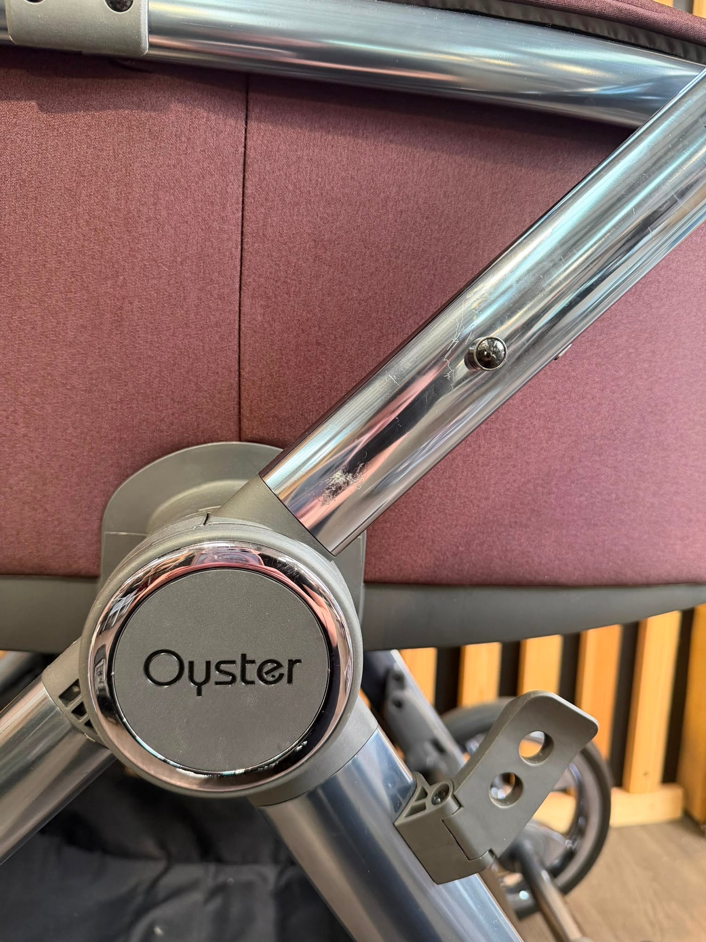 EX DISPLAY Babystyle Oyster4 2-in-1 Travel System - Mulberry