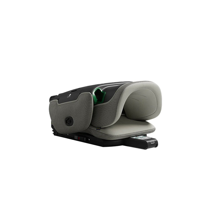 Axkid UP Car Seat Plus Free Accessories - Beachgrass Beige