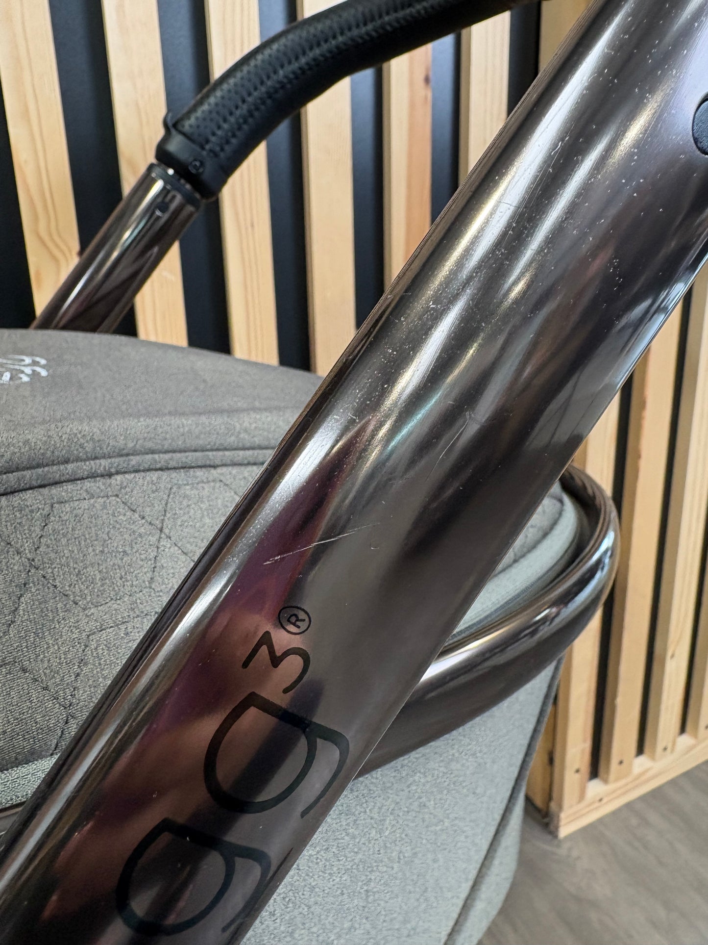 PRE LOVED egg3 Travel System - Hunter Green
