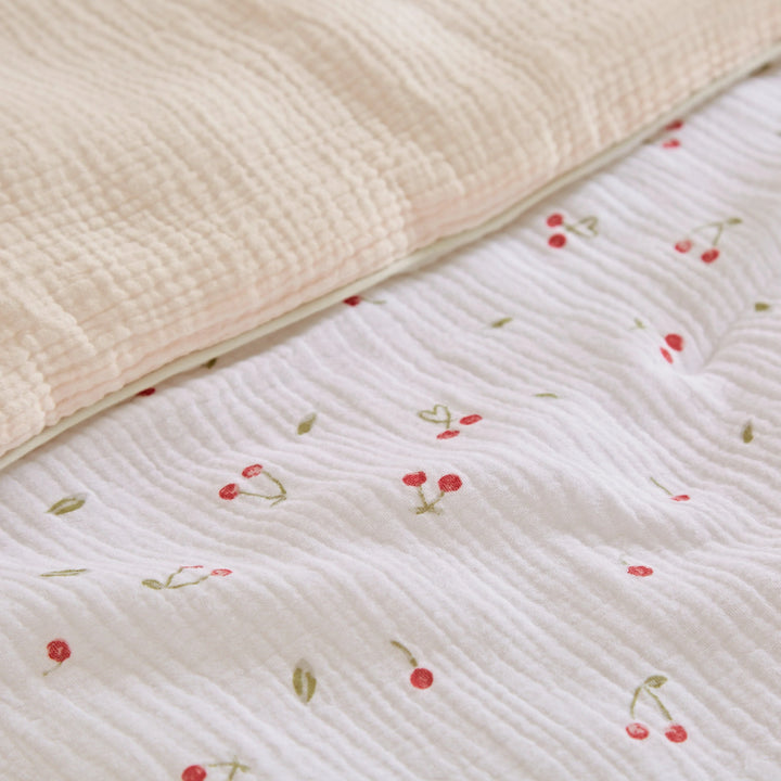 CuddleCo Cot Bed Quilt - Ditsy Cherry