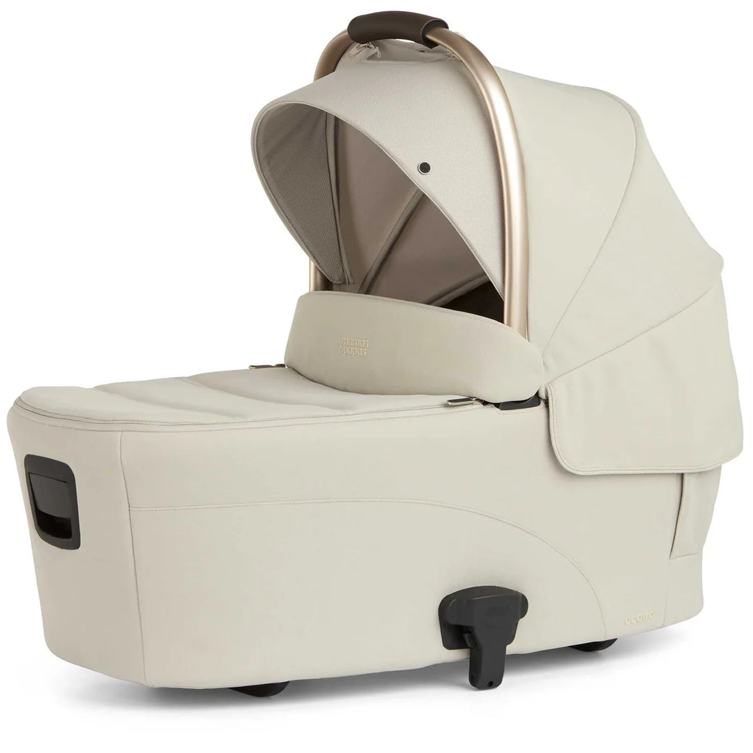 OPEN BOX Mamas & Papas Ocarro2 8-Piece Essentials Kit - Shell