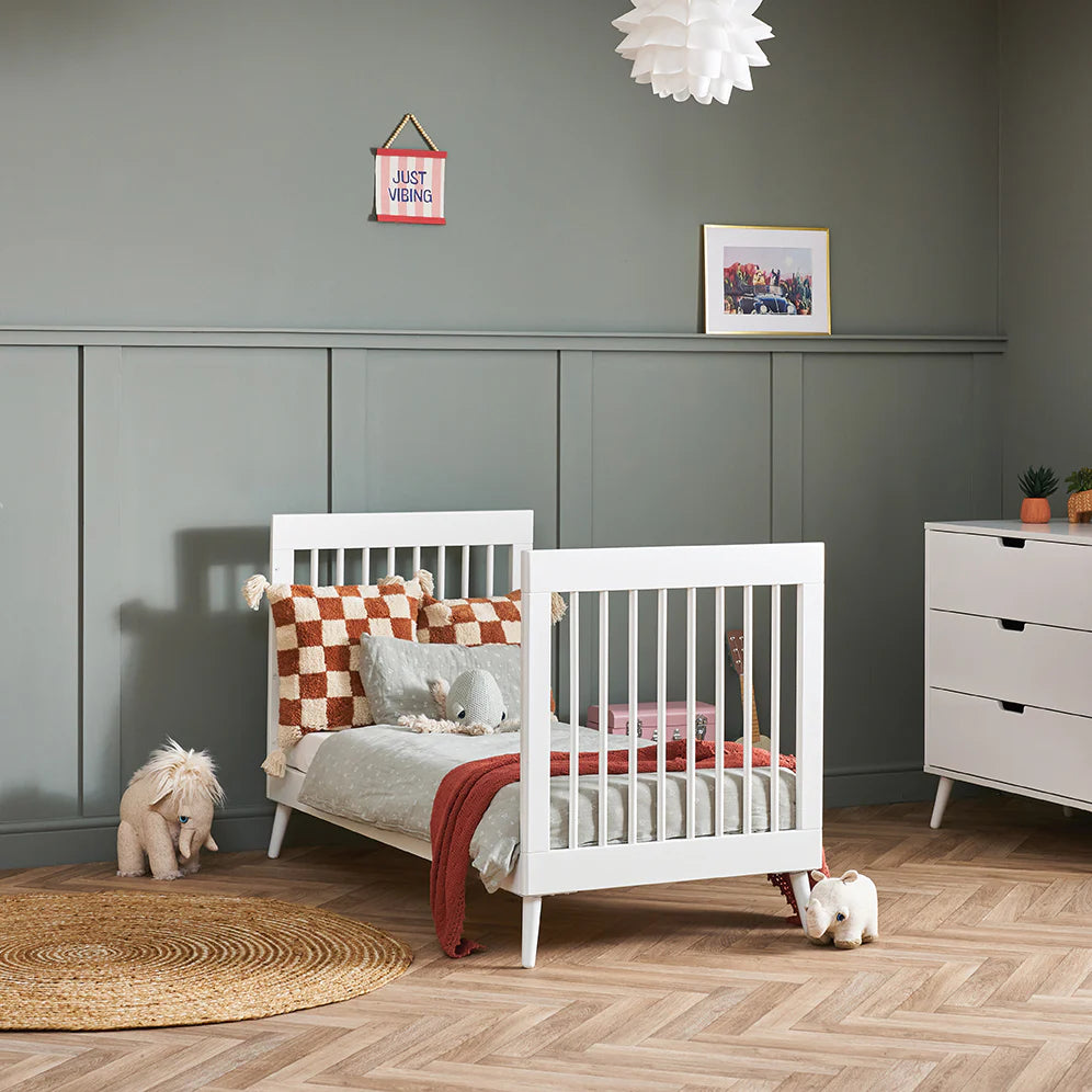 Obaby Maya Scandi 3 Piece room Set – Nordic White