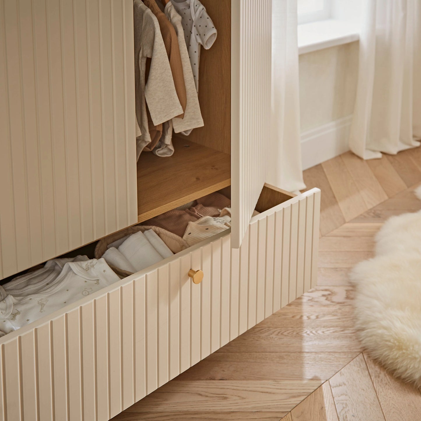 CuddleCo Remi 3 Piece Nursery Furniture Set - Oak & Cashmere
