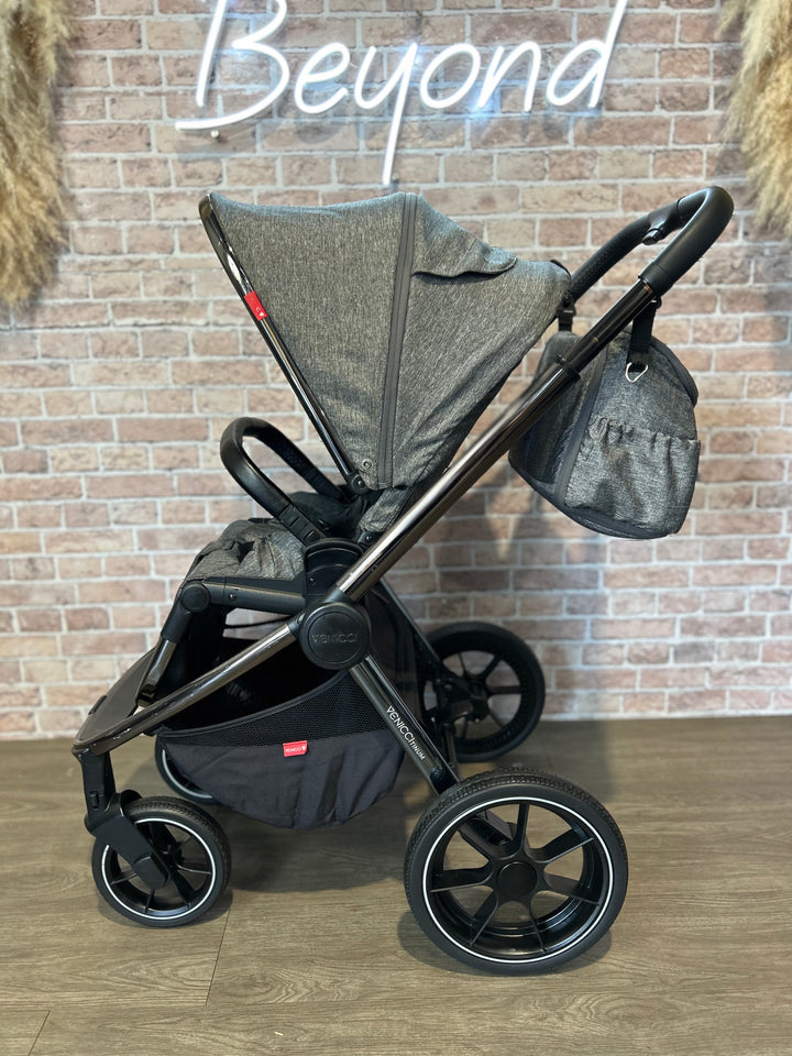 PRE LOVED Venicci Tinum Travel System - Grey