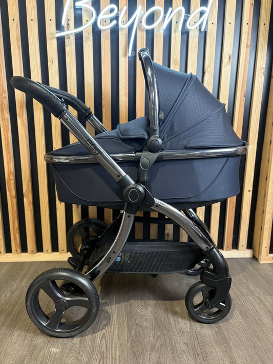 PRE LOVED egg3 Pram + Pushchair - Celestial